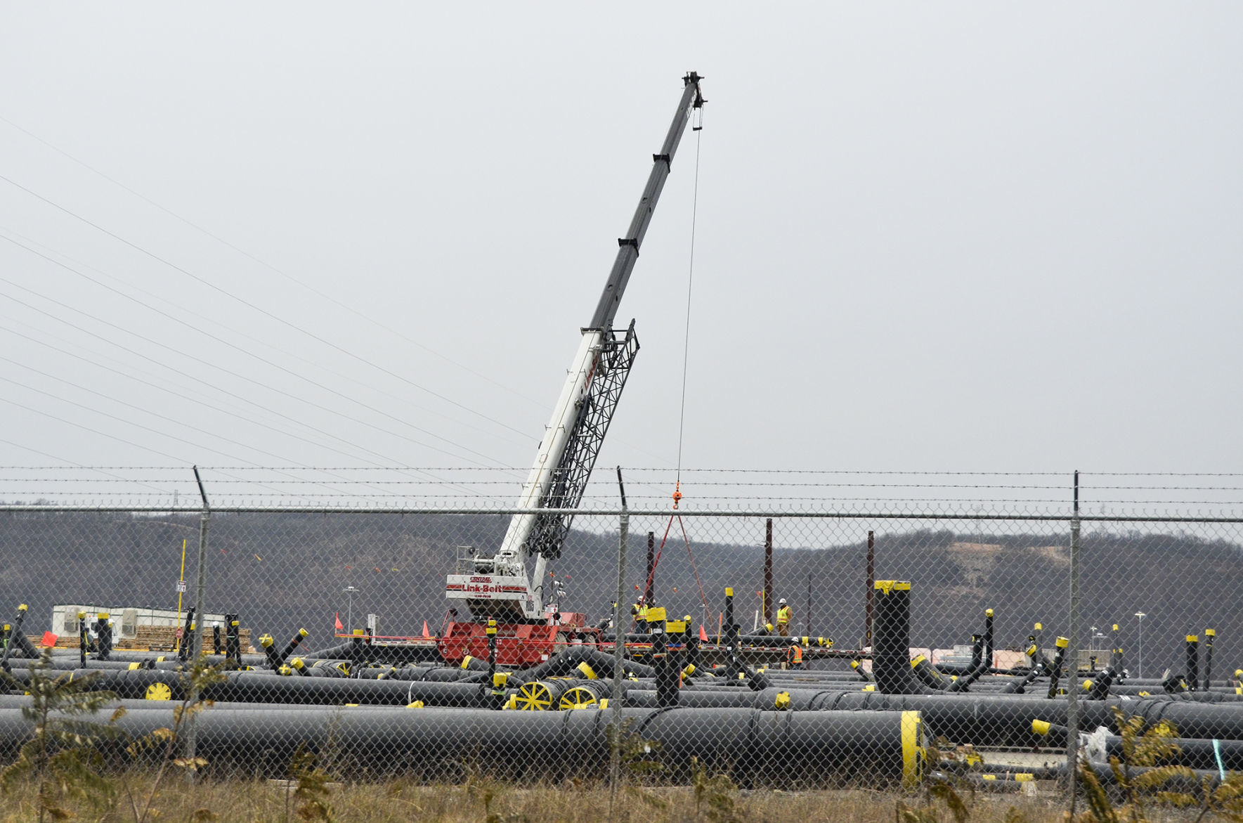 Shell ethane cracker